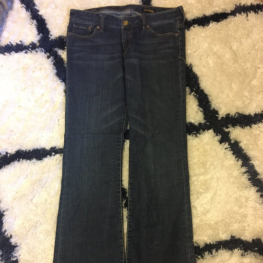 EXPRESS JEANS  STELLA Boot Leg Size 6